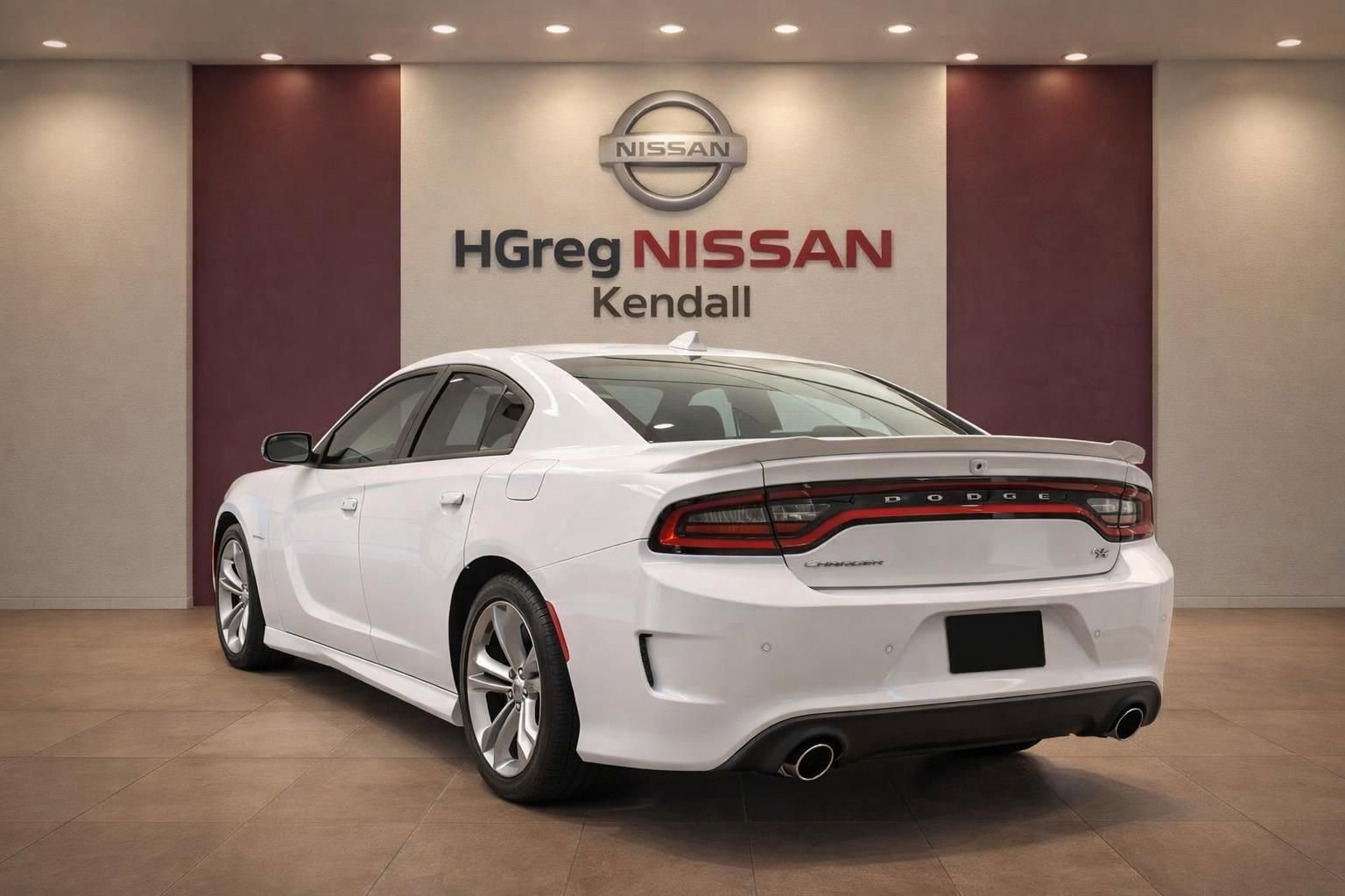 Used 2022 Dodge Charger R/T RWD image 2