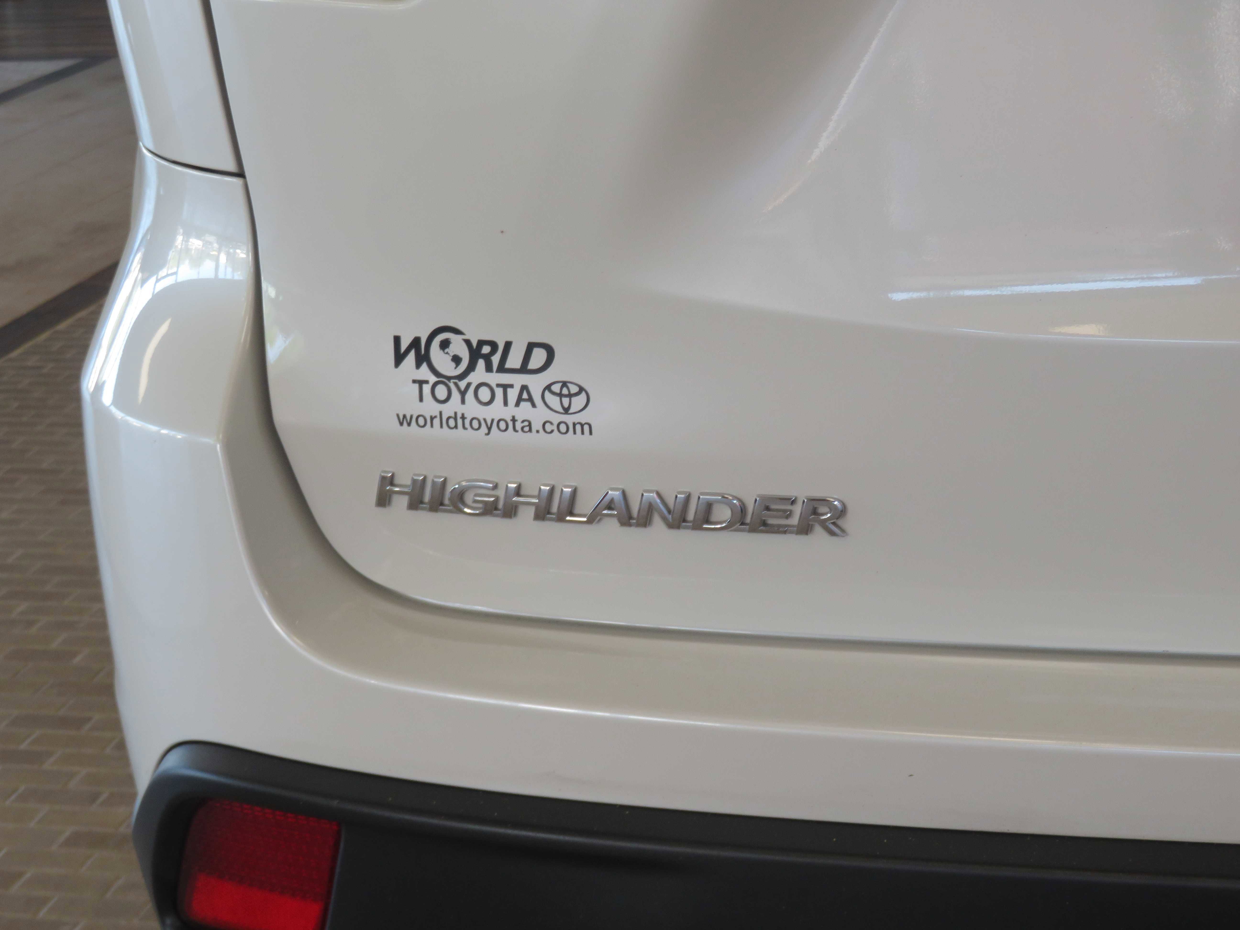 Used 2014 Toyota Highlander Plus FWD image 65