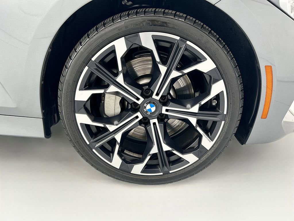 Certified 2025 BMW 330i Sedan w/ Convenience Package image 31