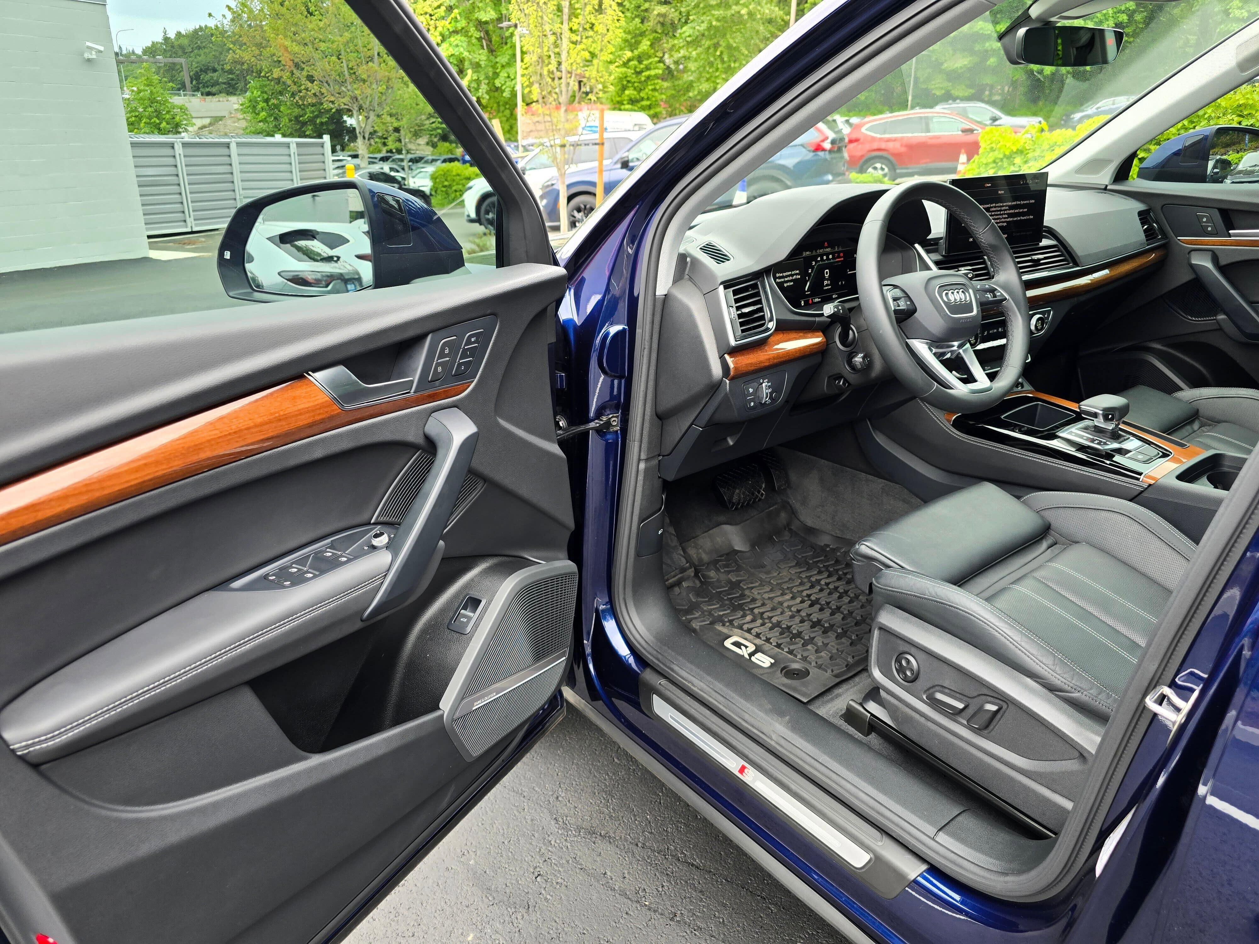 Used 2023 Audi Q5 2.0T Premium Plus AWD/4WD image 19