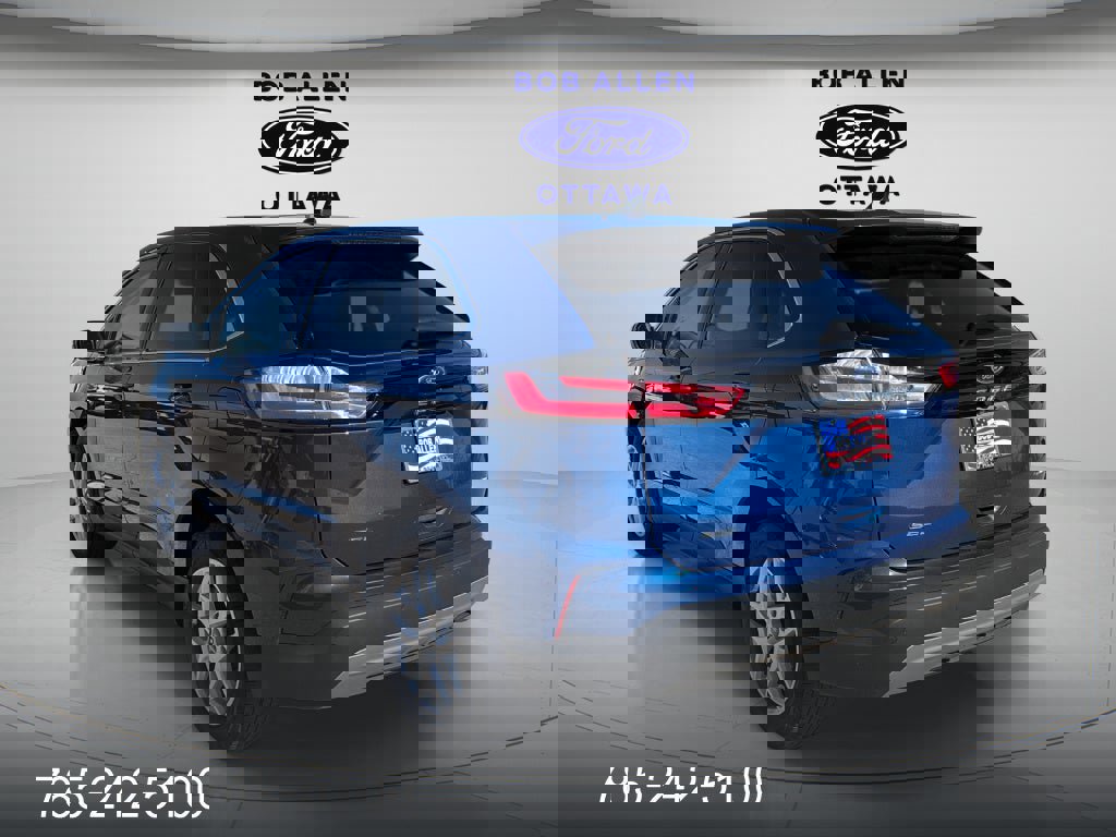 Used 2022 Ford Edge SEL w/ Convenience Package image 11