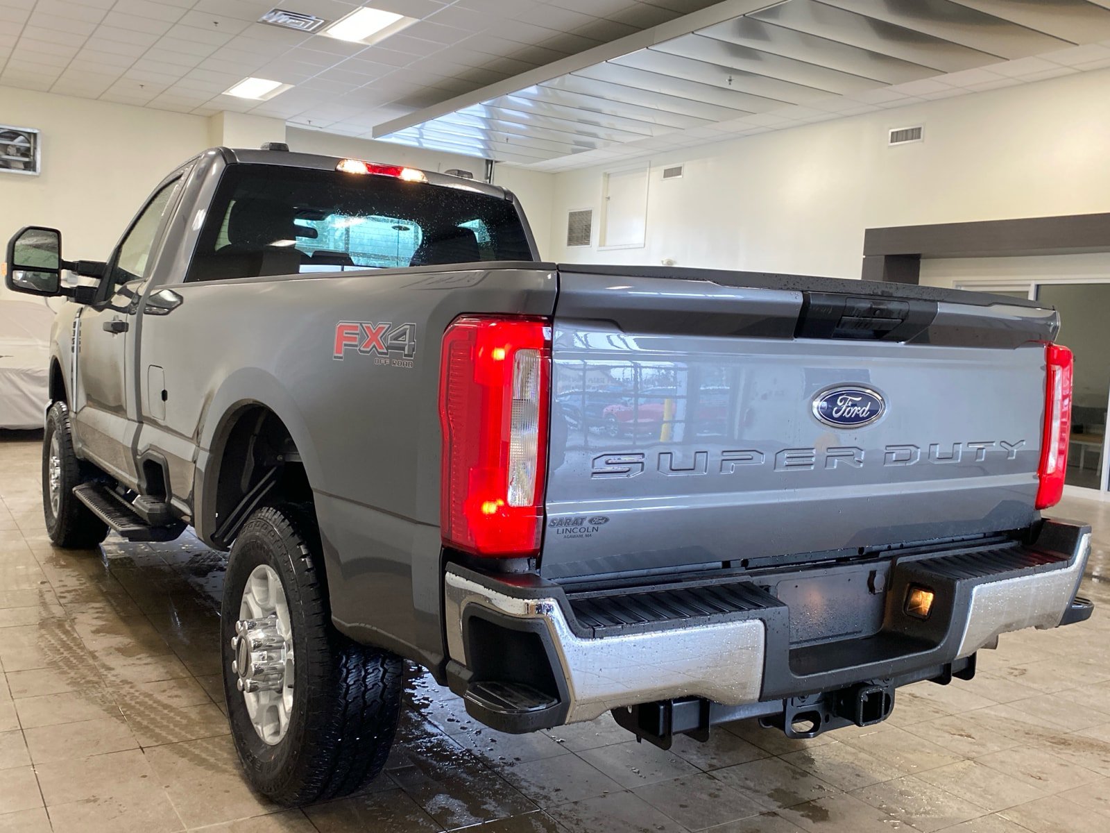 New 2025 Ford F350 XLT w/ FX4 Off-Road Package AWD/4WD image 5