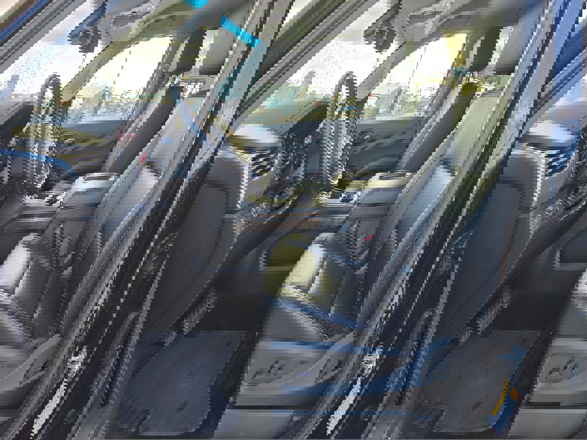 Used 2018 Chevrolet Tahoe LT image 4