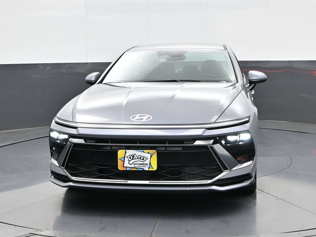 New 2026 Hyundai Sonata SEL FWD image 2