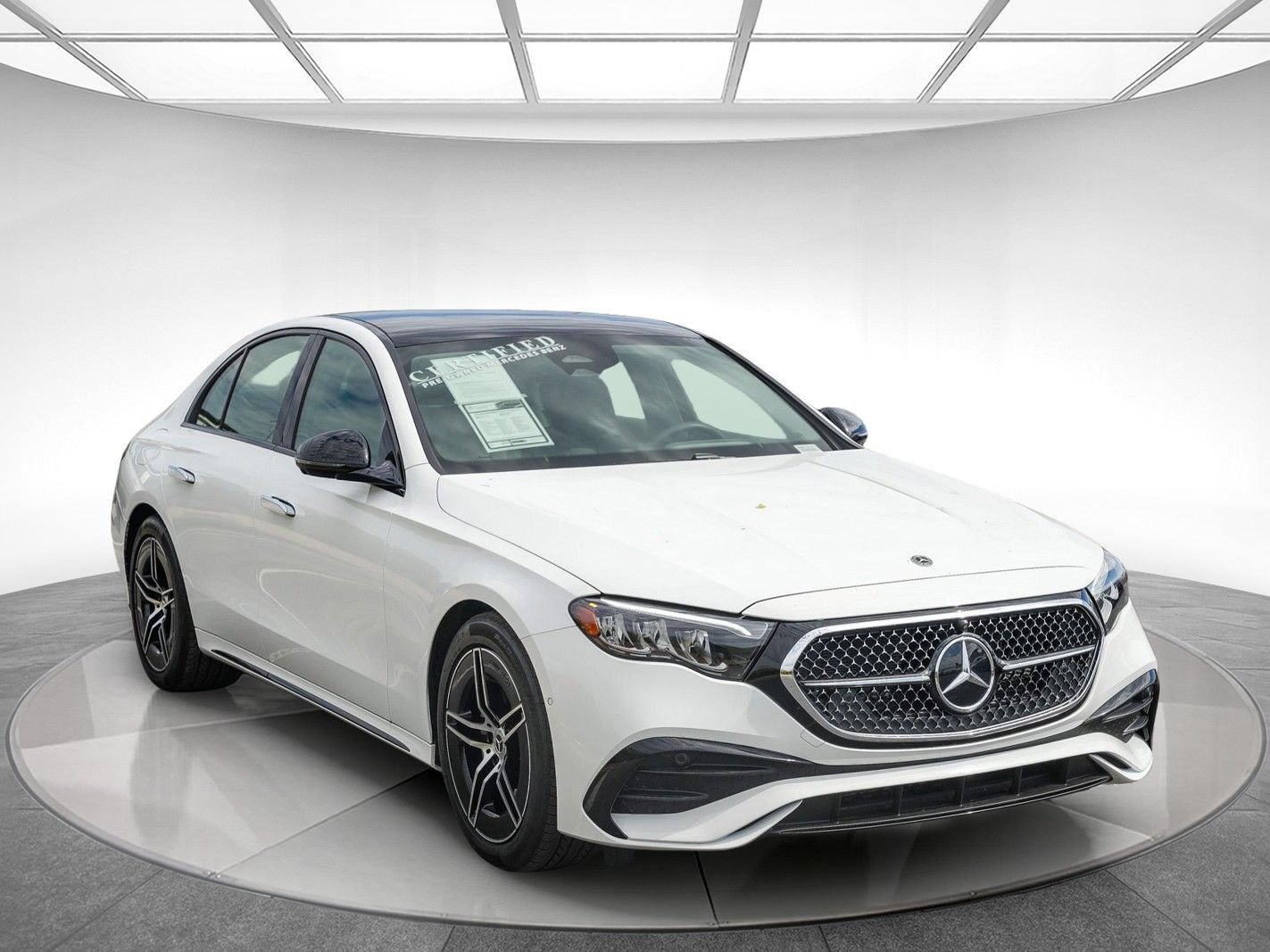 Certified 2024 Mercedes-Benz E 350 4MATIC Sedan image 5