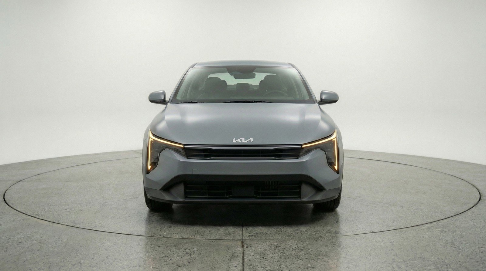 Used 2025 Kia K4 LXS image 2