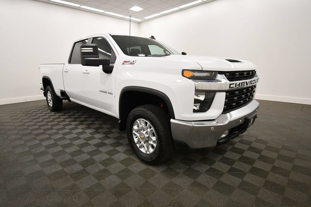 Used 2023 Chevrolet Silverado 3500 LT w/ Convenience Package AWD/4WD image 10