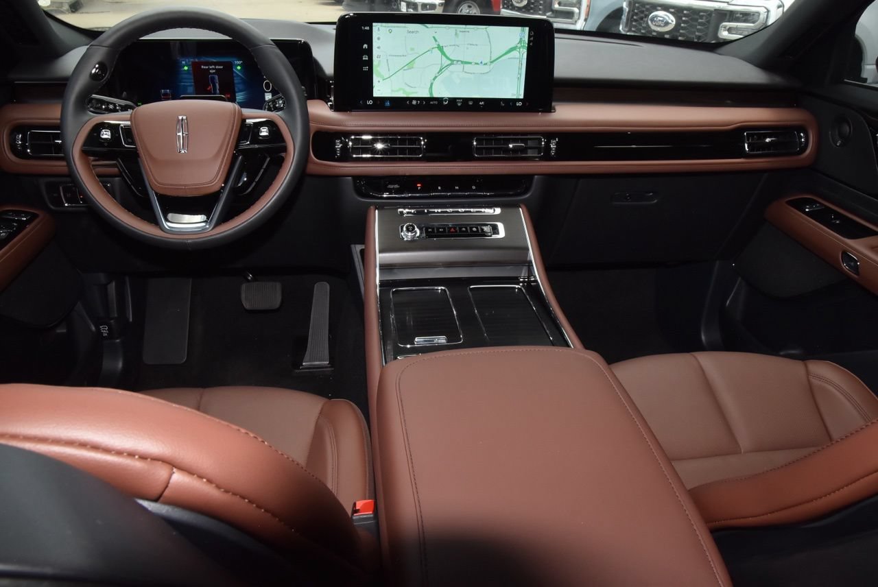 New 2026 Lincoln Aviator Reserve RWD image 17