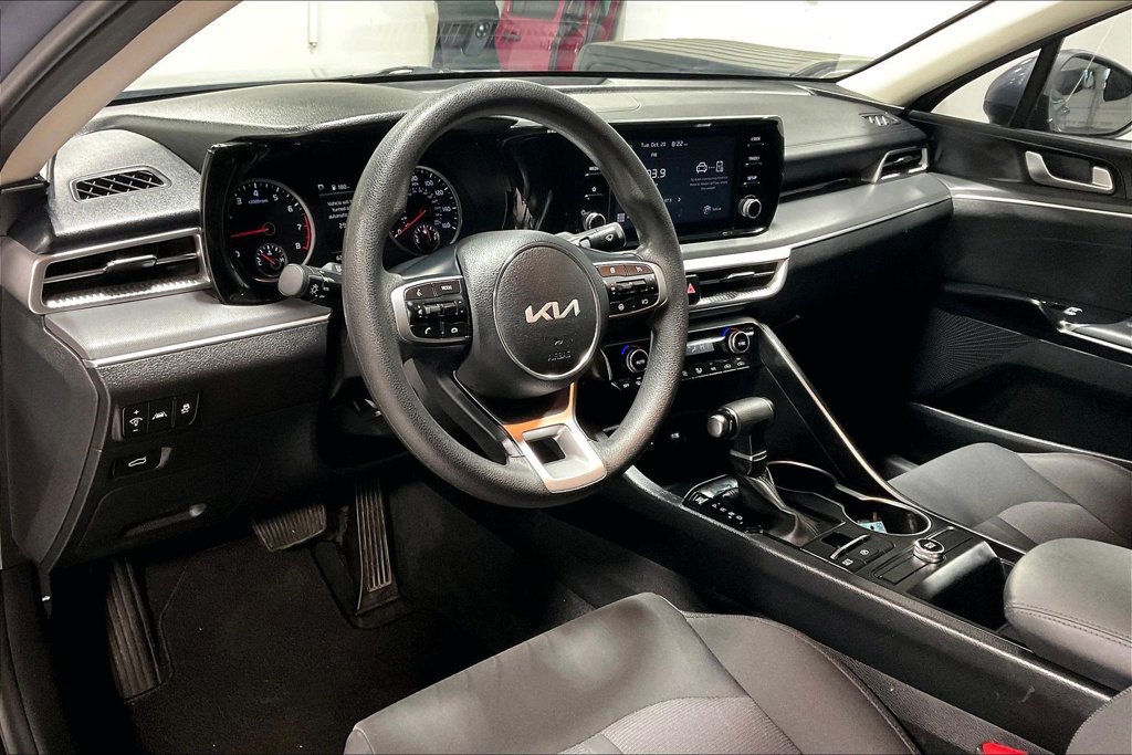 Used 2024 Kia K5 LXS FWD image 16