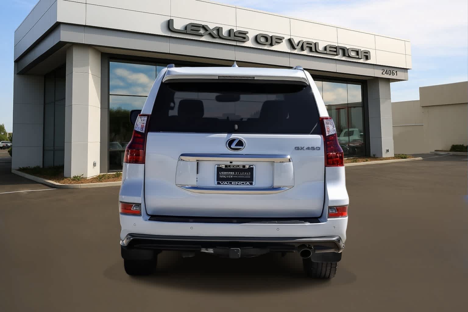 Certified 2021 Lexus GX 460 Premium w/ Accessory Package AWD/4WD image 3