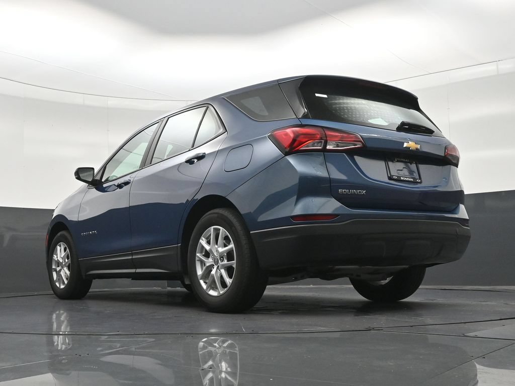 Used 2024 Chevrolet Equinox LS FWD image 25