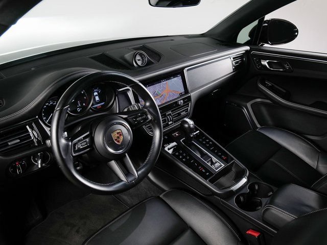 Certified 2023 Porsche Macan GTS AWD/4WD image 20