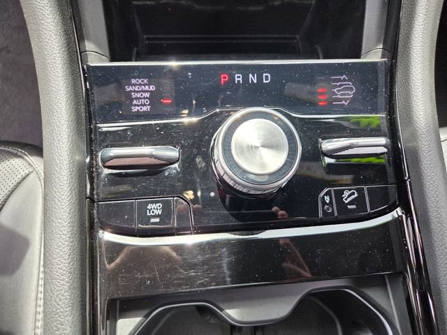 Certified 2023 Jeep Grand Cherokee Overland image 12