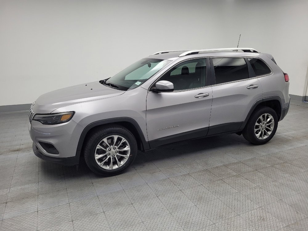 Used 2019 Jeep Cherokee Latitude Plus image 2