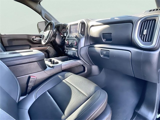 Certified 2022 Chevrolet Silverado 2500 LTZ w/ LTZ Plus Package image 28