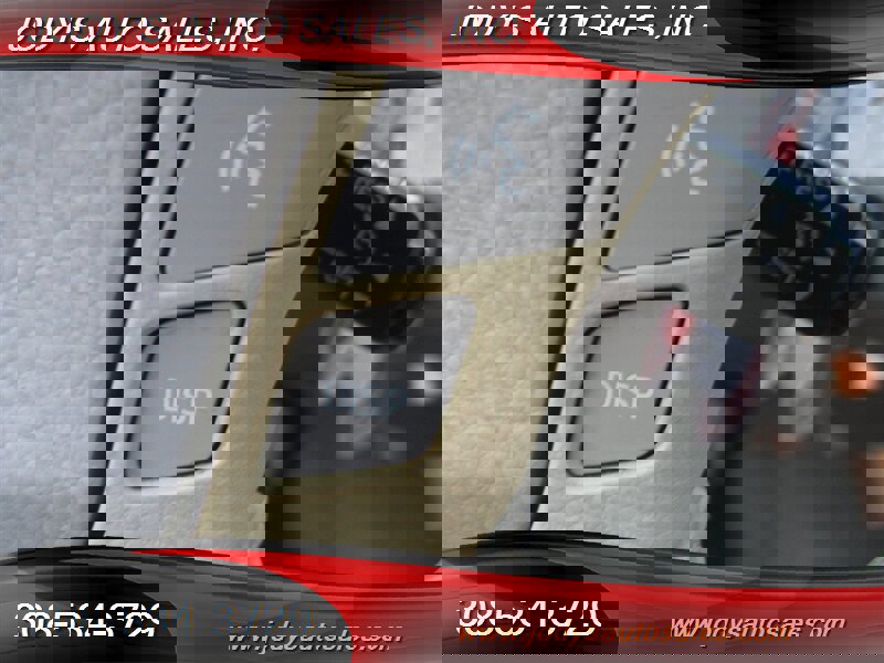 Used 2011 Toyota Avalon Limited image 13