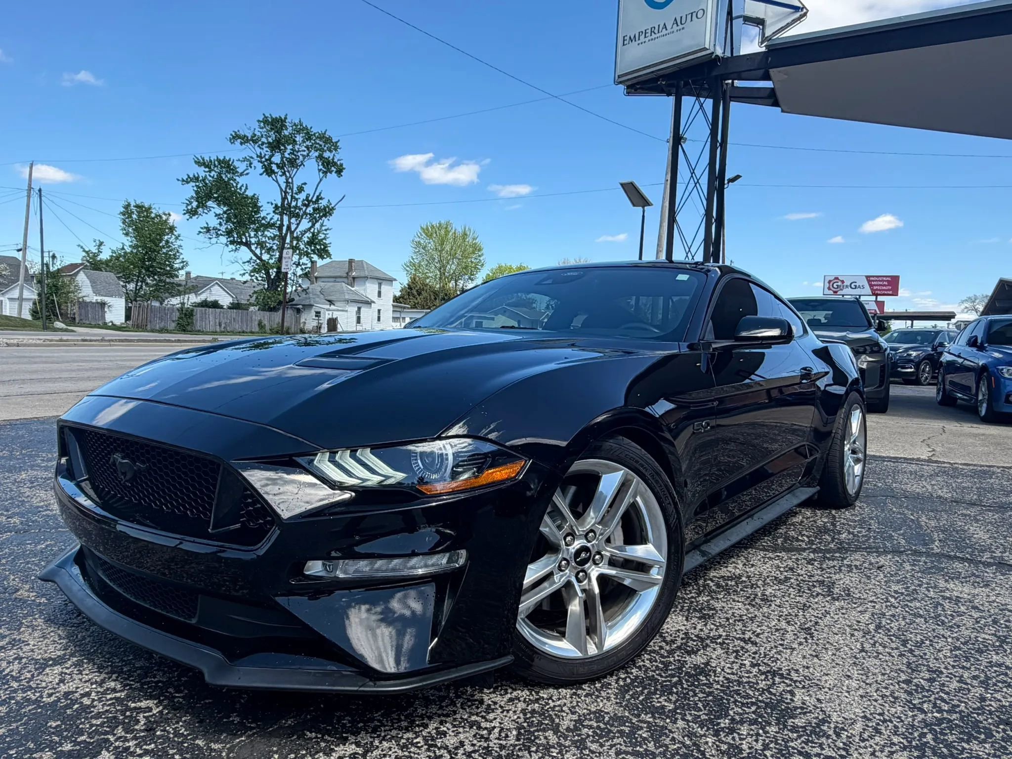 Used 2021 Ford Mustang GT Premium w/ Ford Safe & Smart Package RWD image 1