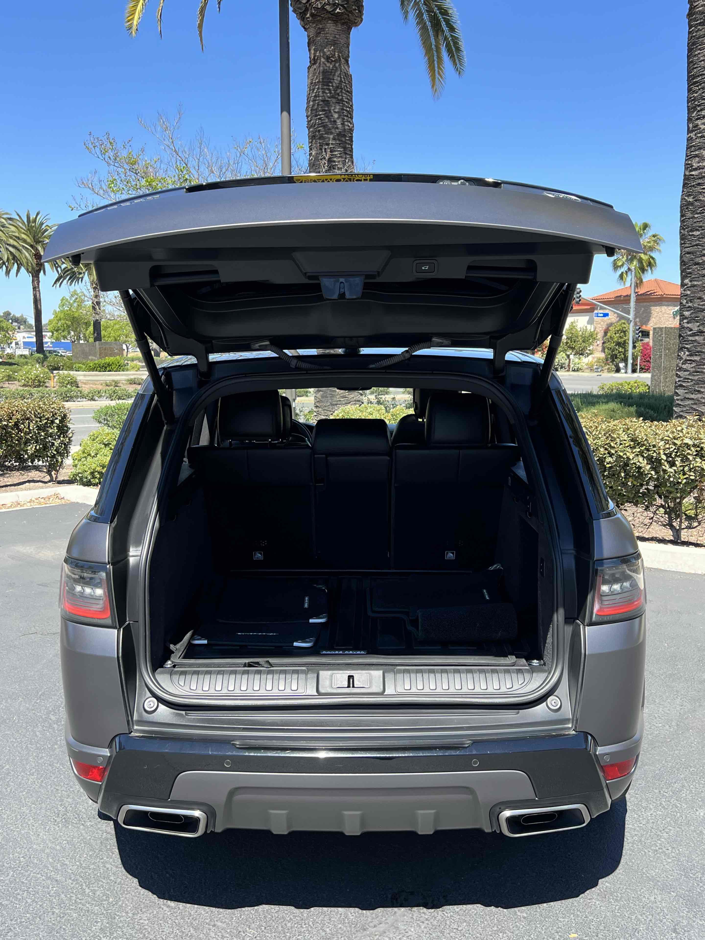 Used 2020 Land Rover Range Rover Sport HST image 70