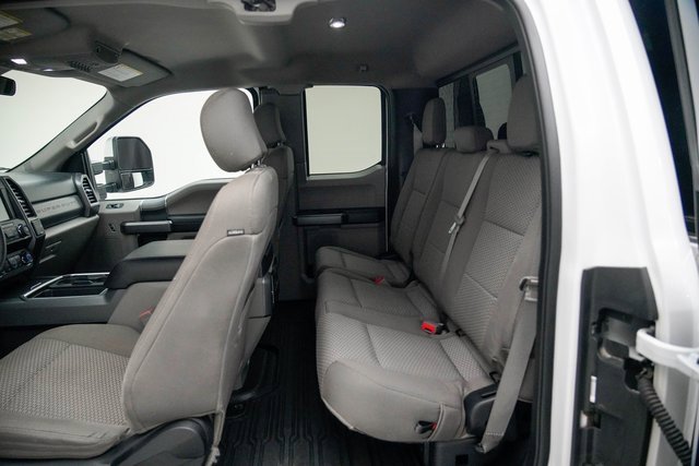 Used 2019 Ford F250 XLT w/ XLT Premium Package image 16