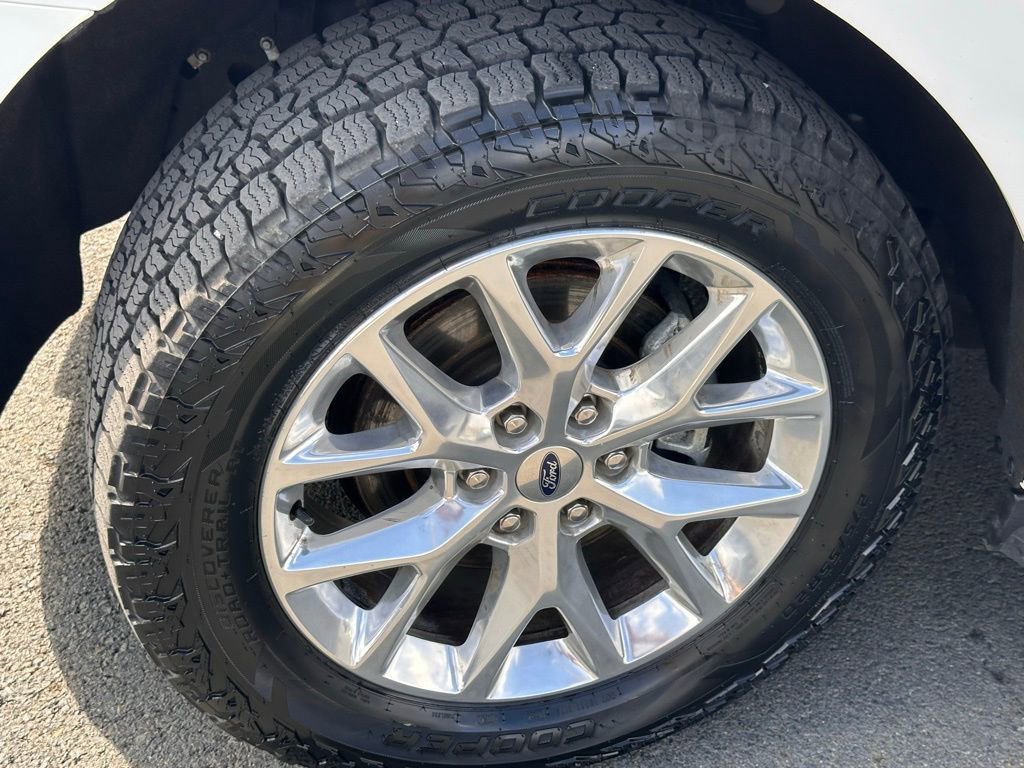 Used 2021 Ford Expedition XLT image 39