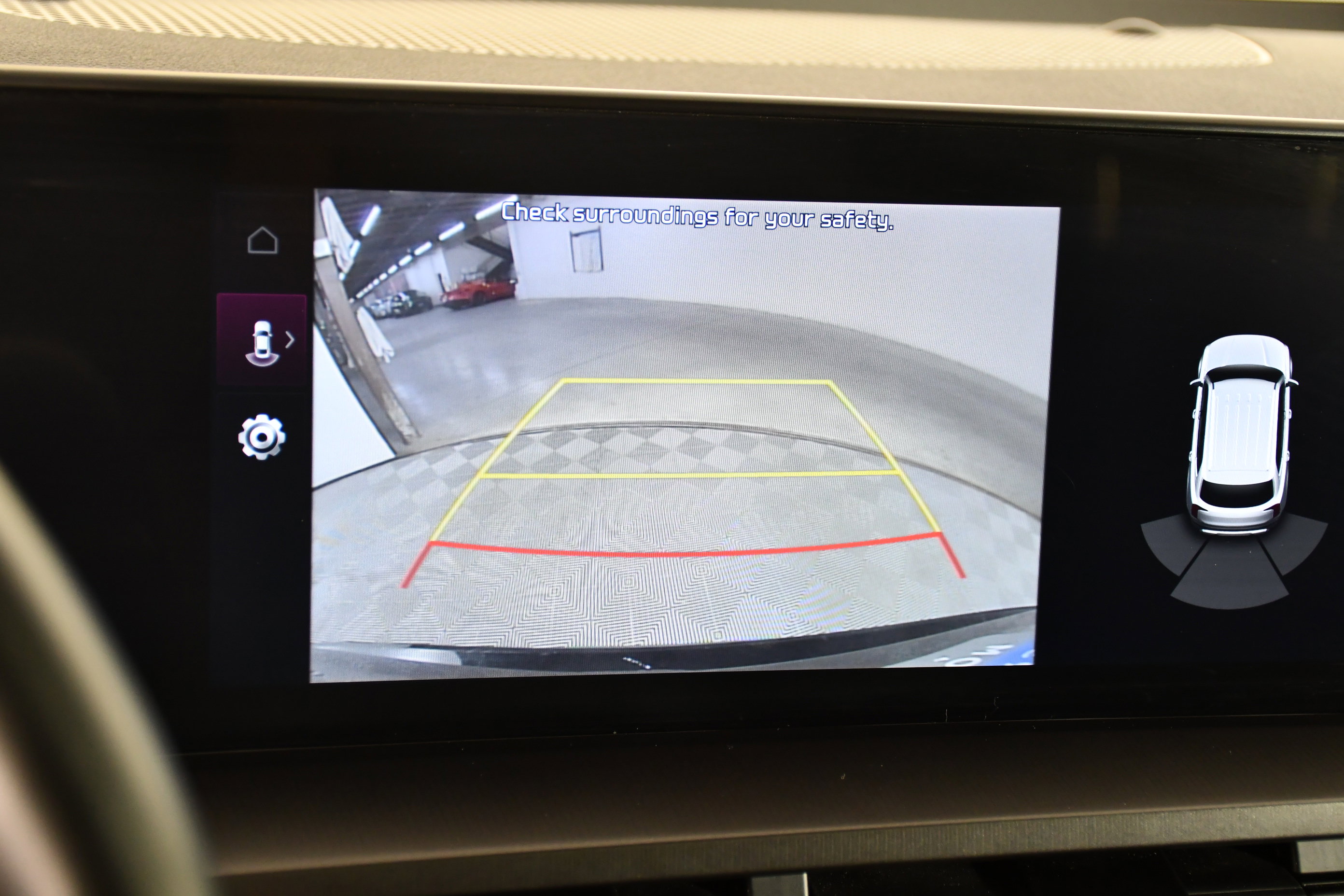 Used 2025 Kia Telluride S image 28