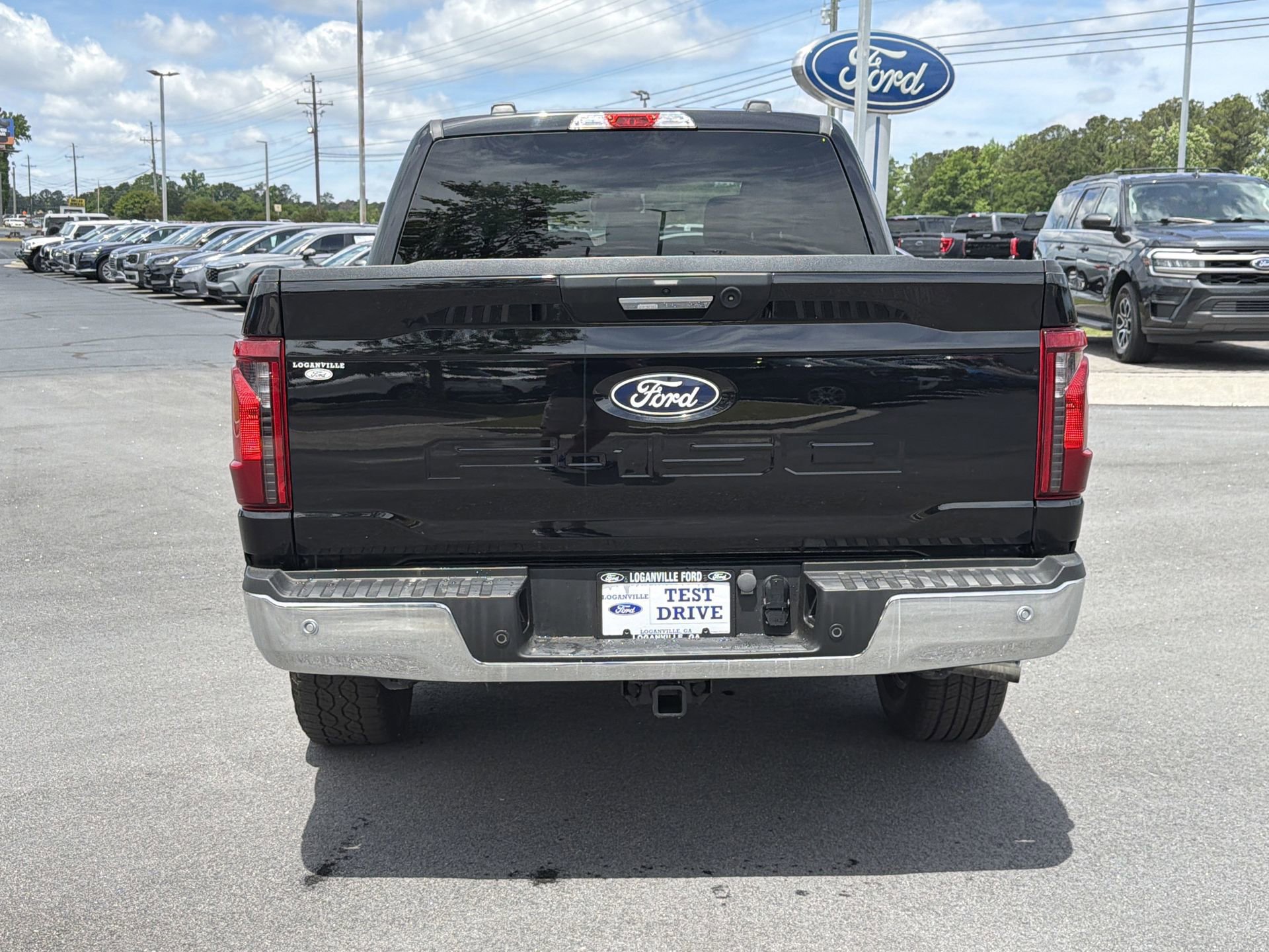 Certified 2024 Ford F150 XLT w/ Mobile Office Package AWD/4WD image 26