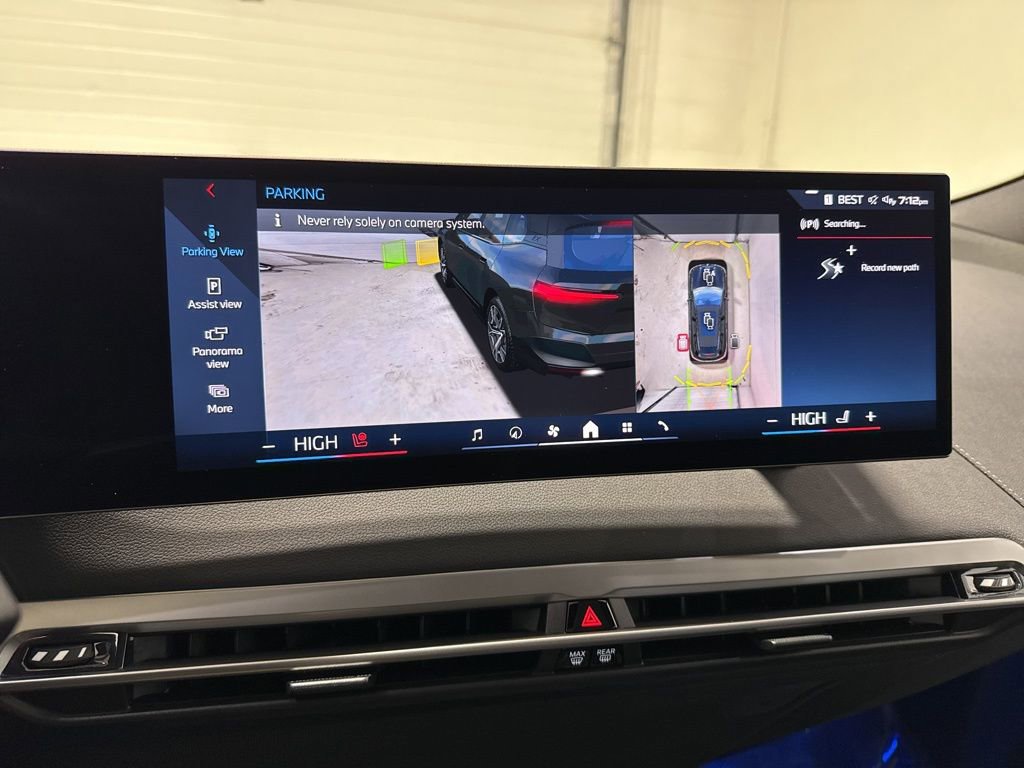 Used 2025 BMW iX M60 image 27