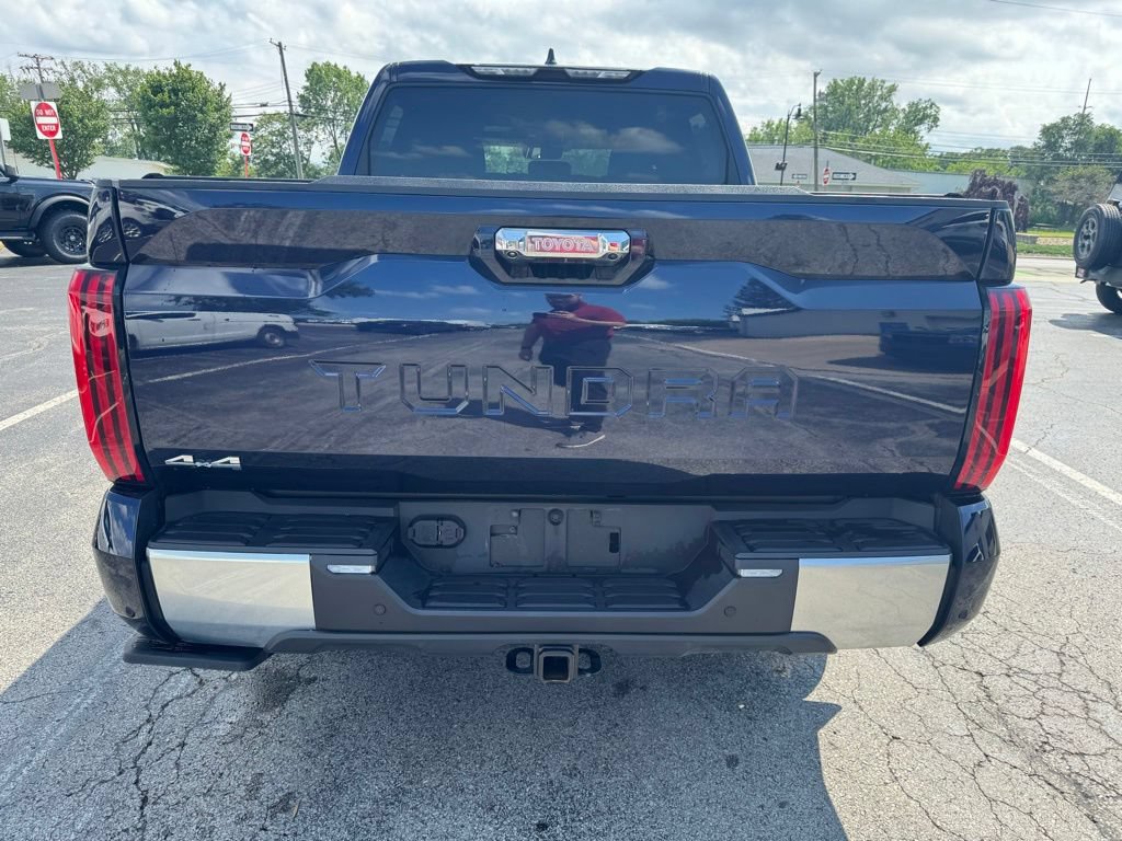 Used 2026 Toyota Tundra Limited AWD/4WD image 11