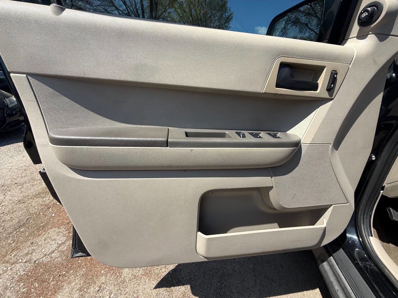 Used 2012 Ford Escape XLS FWD image 14