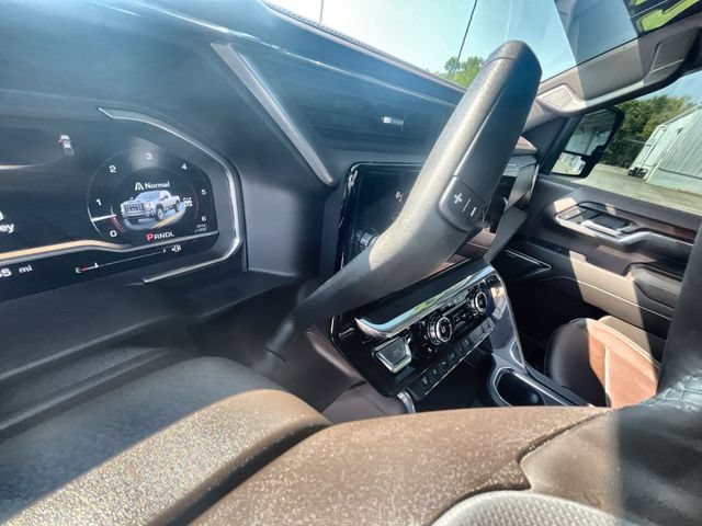 Used 2024 GMC Sierra 2500 Denali w/ Denali Reserve Package AWD/4WD image 19