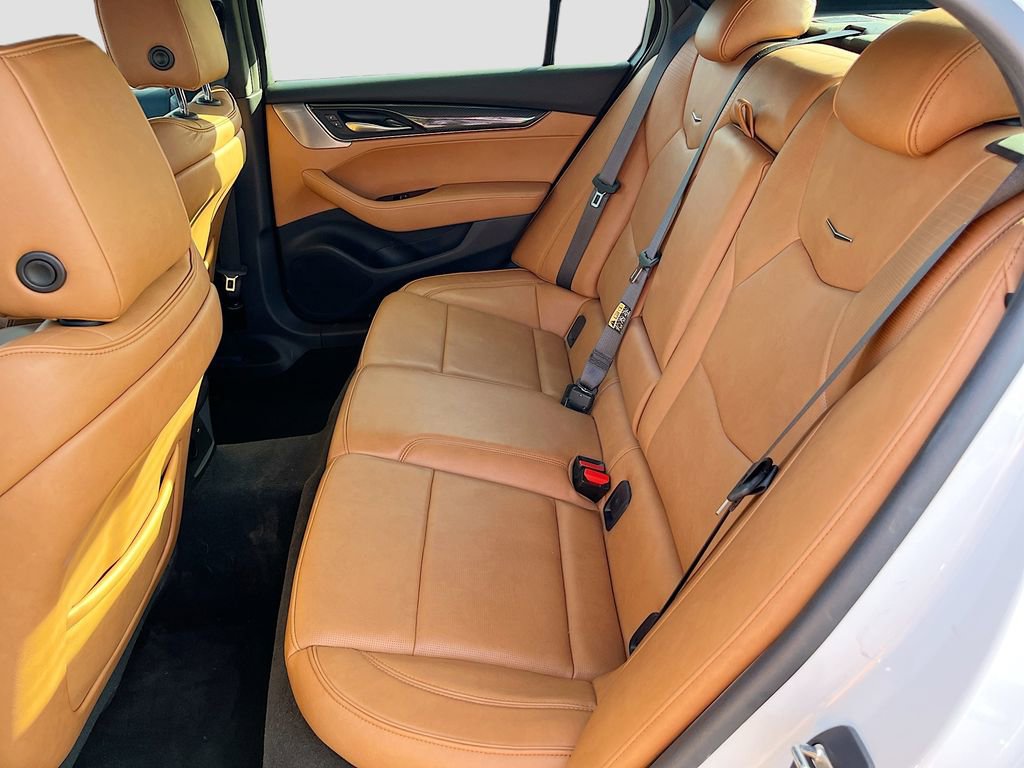 Used 2023 Cadillac CT5 V w/ Platinum Package RWD image 26