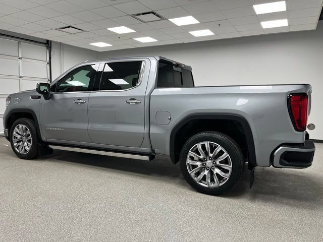 Used 2023 GMC Sierra 1500 Denali w/ Denali Reserve Package AWD/4WD image 7