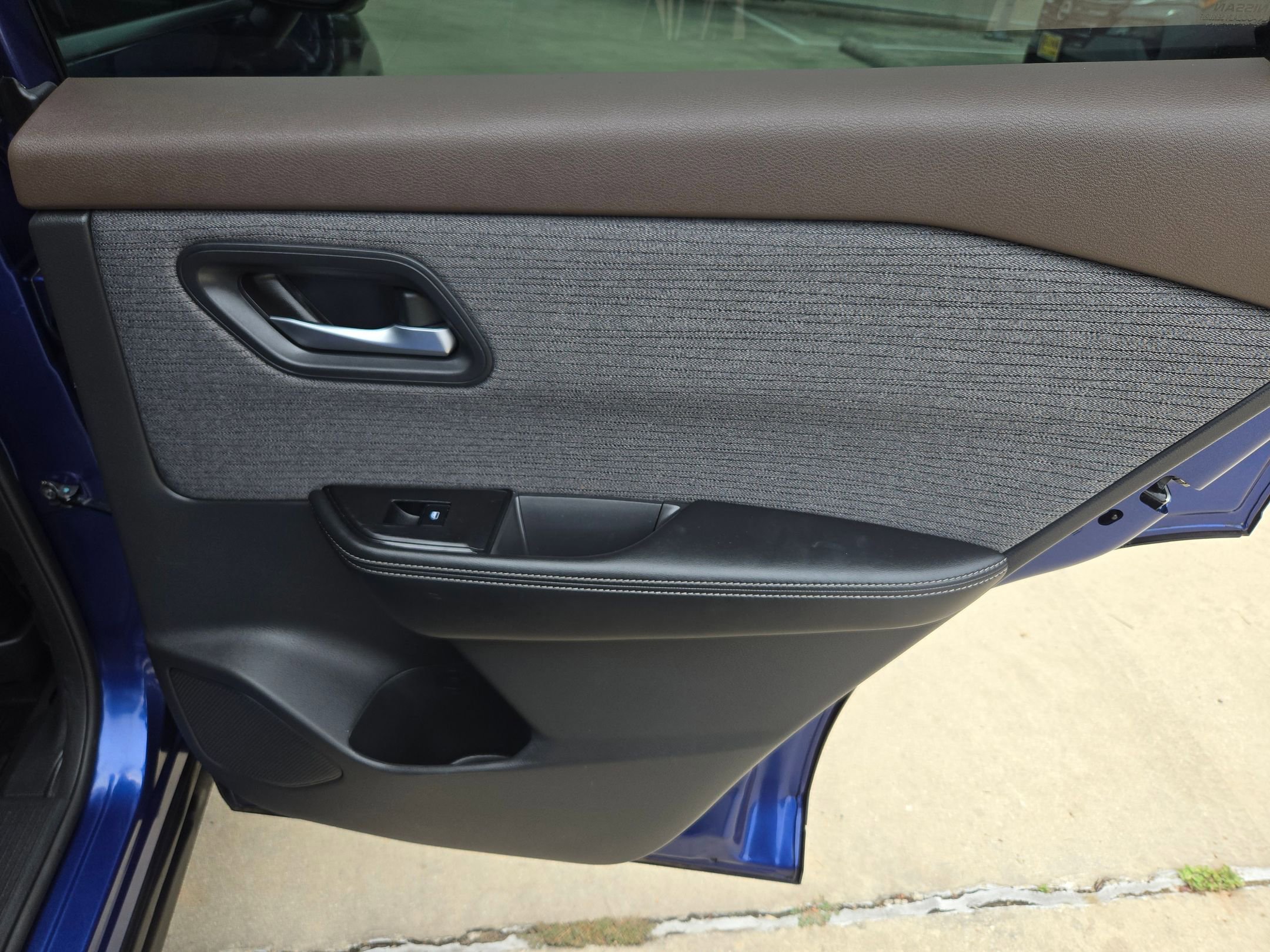 Used 2021 Nissan Rogue SV FWD image 26