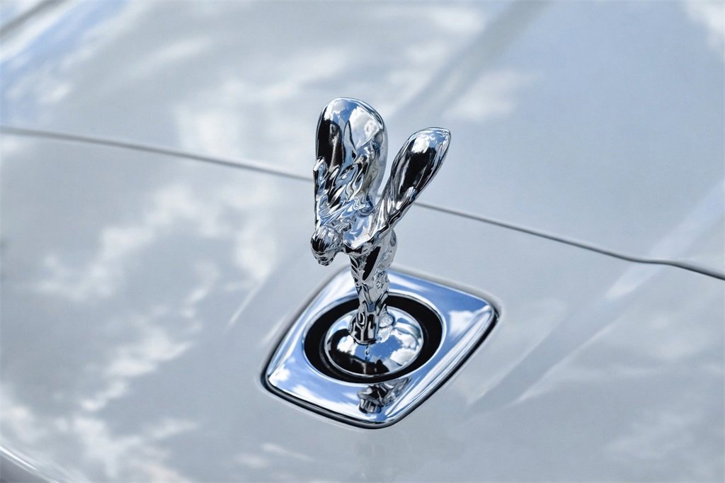 Used 2022 Rolls-Royce Cullinan image 30