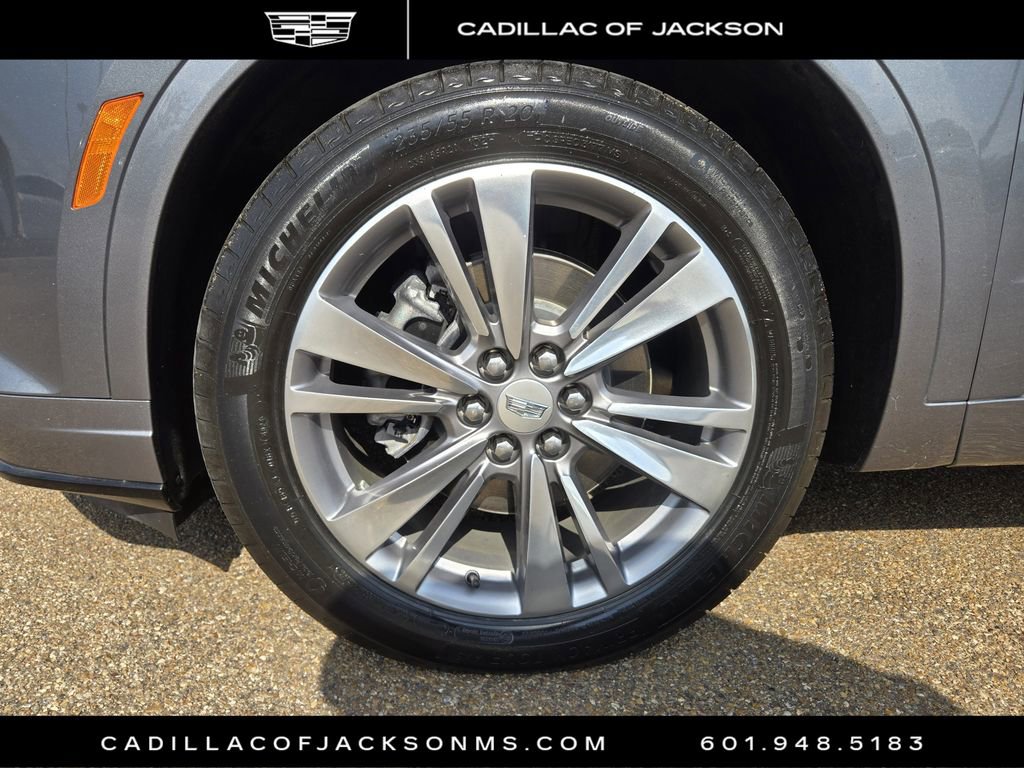 Used 2022 Cadillac XT6 Premium Luxury image 31