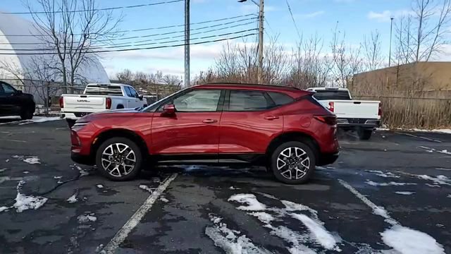 Certified 2025 Chevrolet Blazer RS image 5