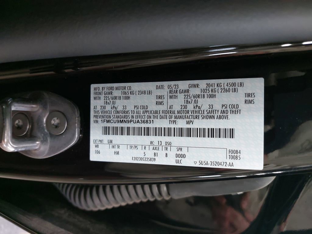 Used 2023 Ford Escape ST-Line w/ Tech Pack #1 AWD/4WD image 37