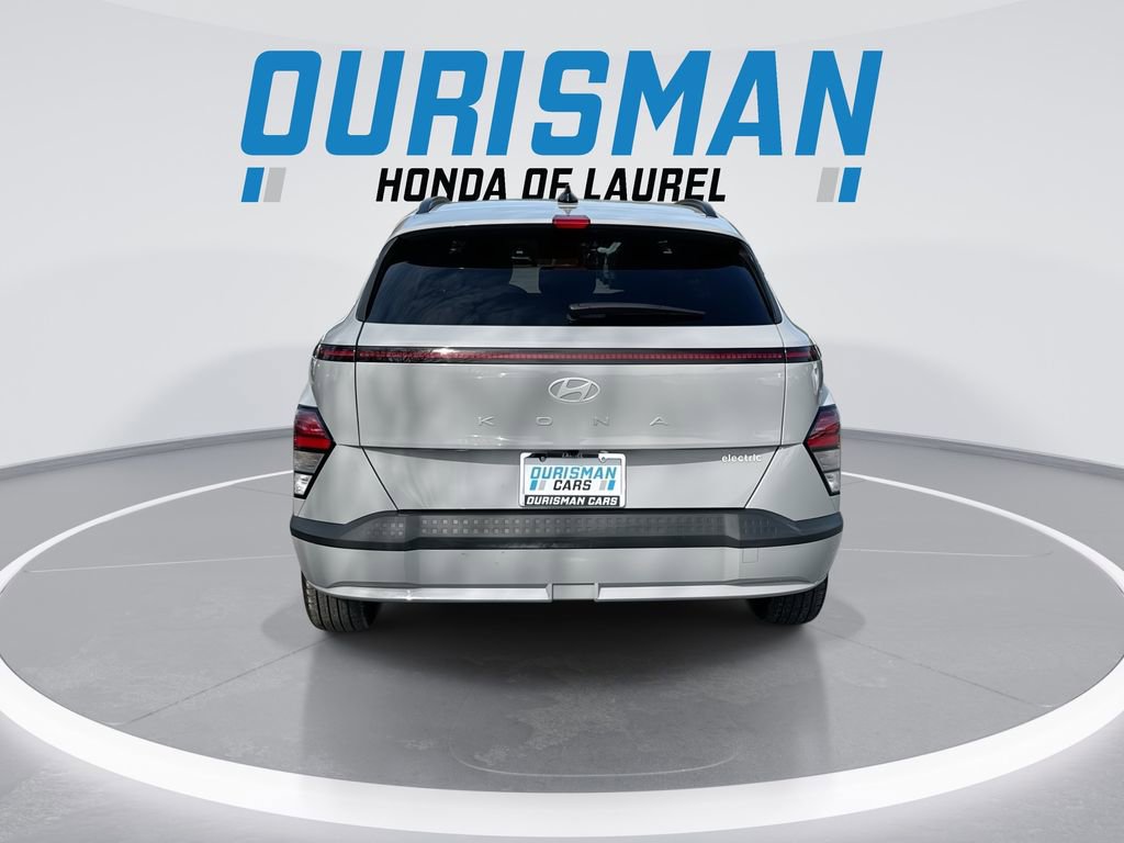 Used 2025 Hyundai Kona SEL image 7