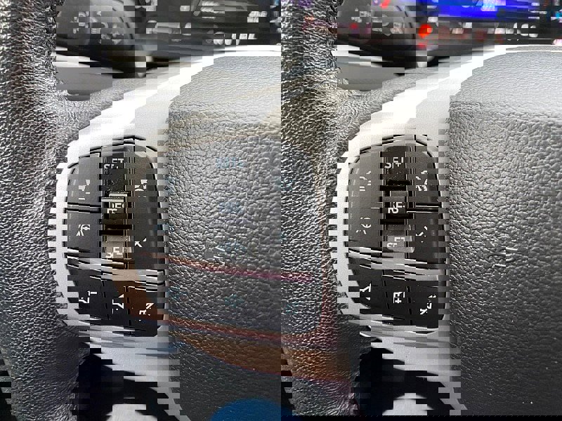 Certified 2022 Ford Explorer XLT w/ Equipment Group 202A image 18