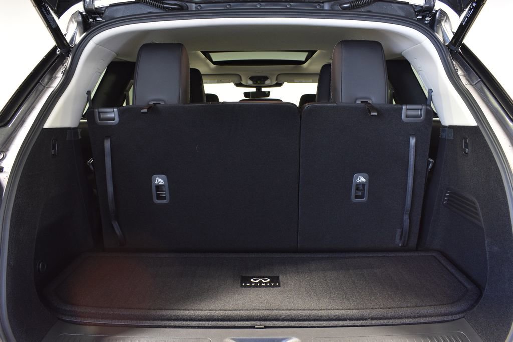 New 2026 INFINITI QX60 Luxe w/ Family Package image 29