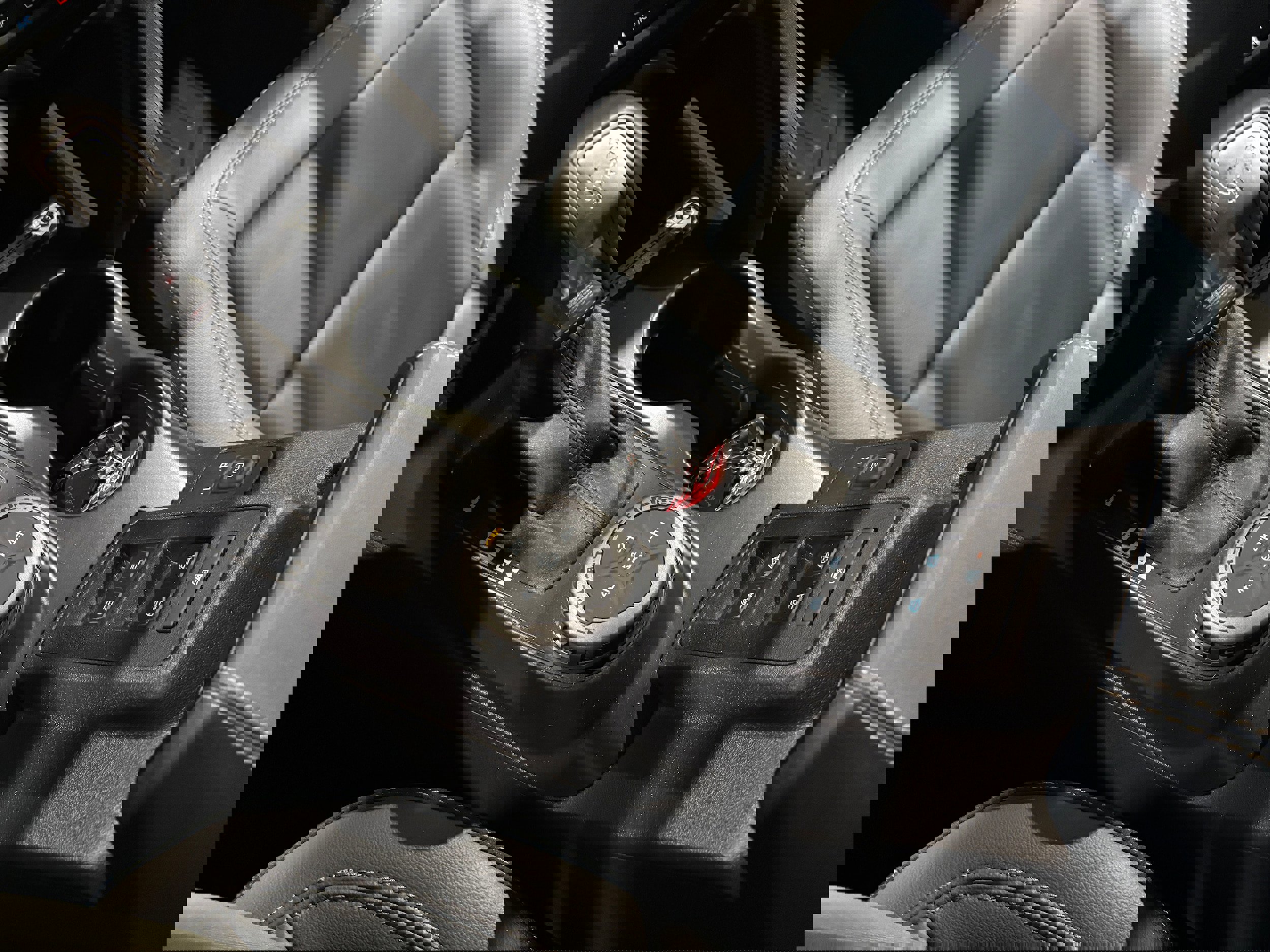 Used 2024 Ford Bronco Outer Banks image 12