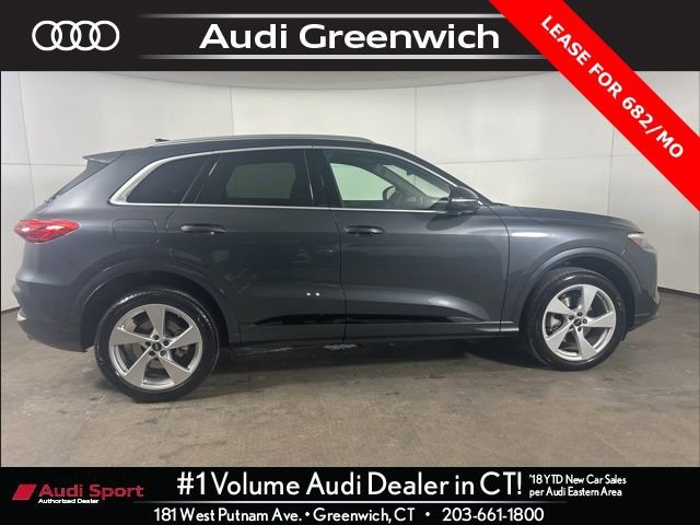 Certified 2025 Audi Q5 2.0T Premium Plus w/ Premium Plus image 8