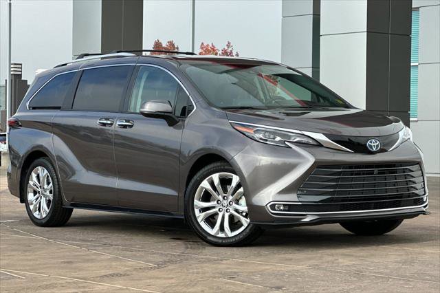 Certified 2024 Toyota Sienna Platinum video 2