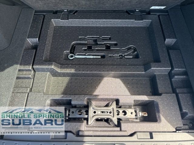 Certified 2025 Subaru Outback Onyx Edition AWD/4WD image 18