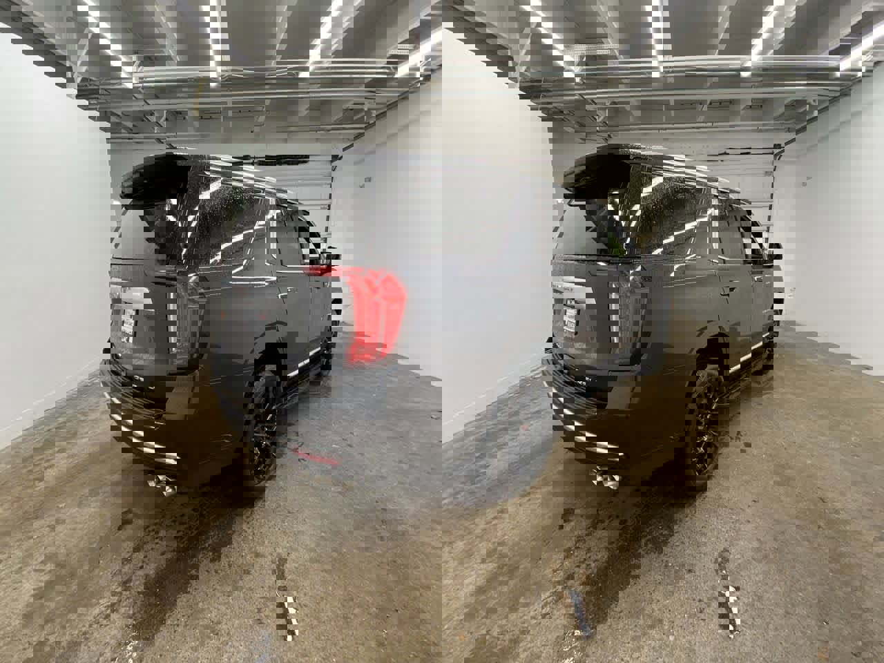 Used 2024 GMC Yukon Denali w/ Advanced Technology Package image 6