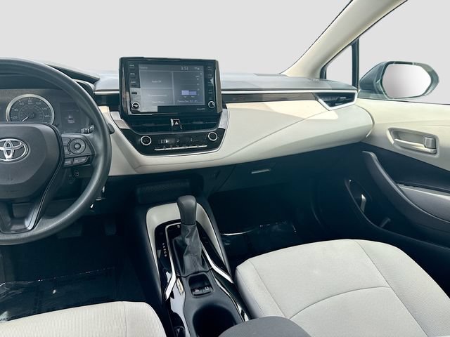 Used 2022 Toyota Corolla LE FWD image 22