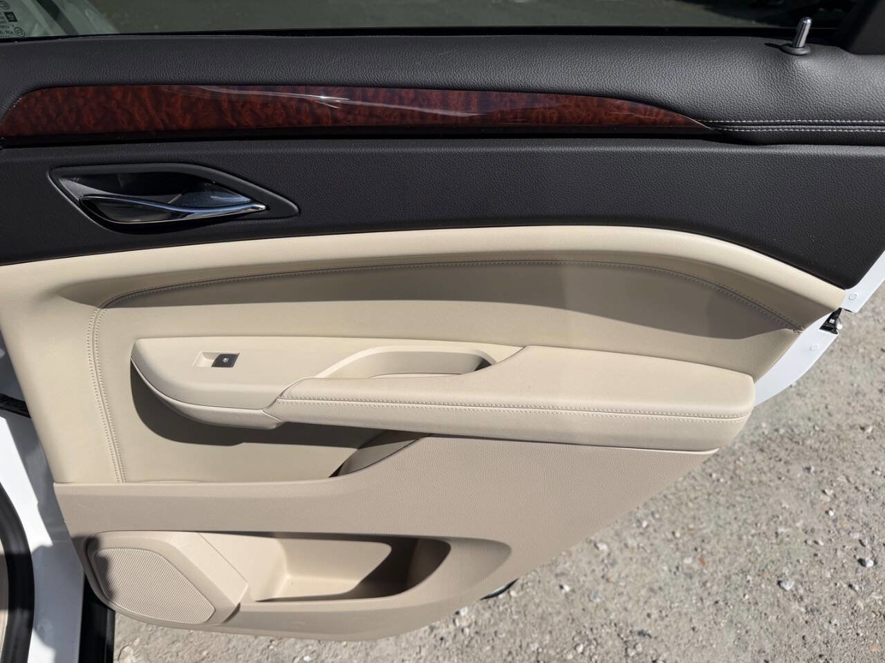 Used 2010 Cadillac SRX Performance AWD/4WD image 17