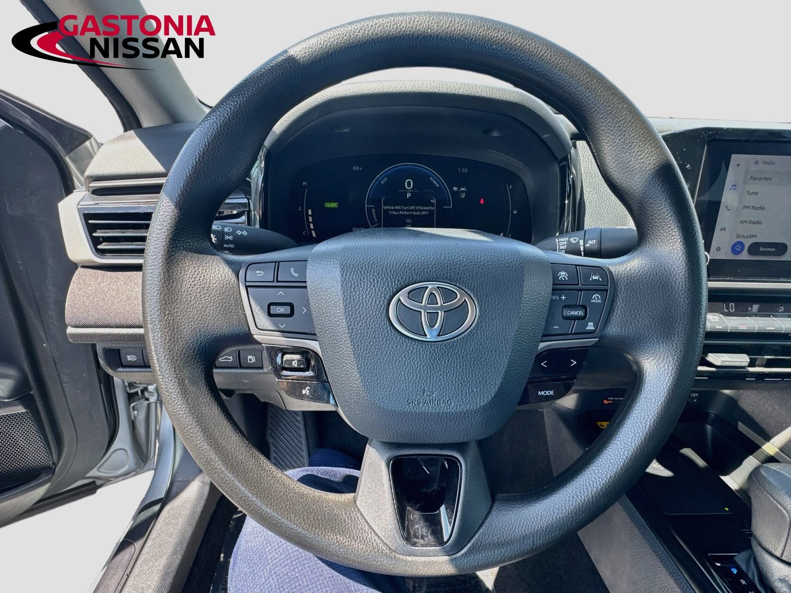 Used 2025 Toyota Camry LE FWD image 14