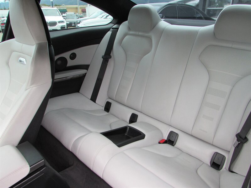 Used 2015 BMW M4 Coupe RWD image 21