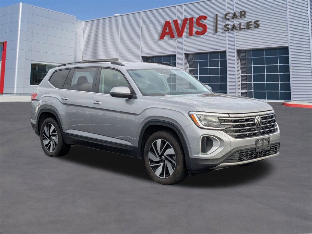 Used 2025 Volkswagen Atlas SE image 9